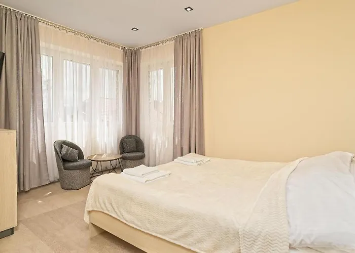 Guest house Sowica 3*